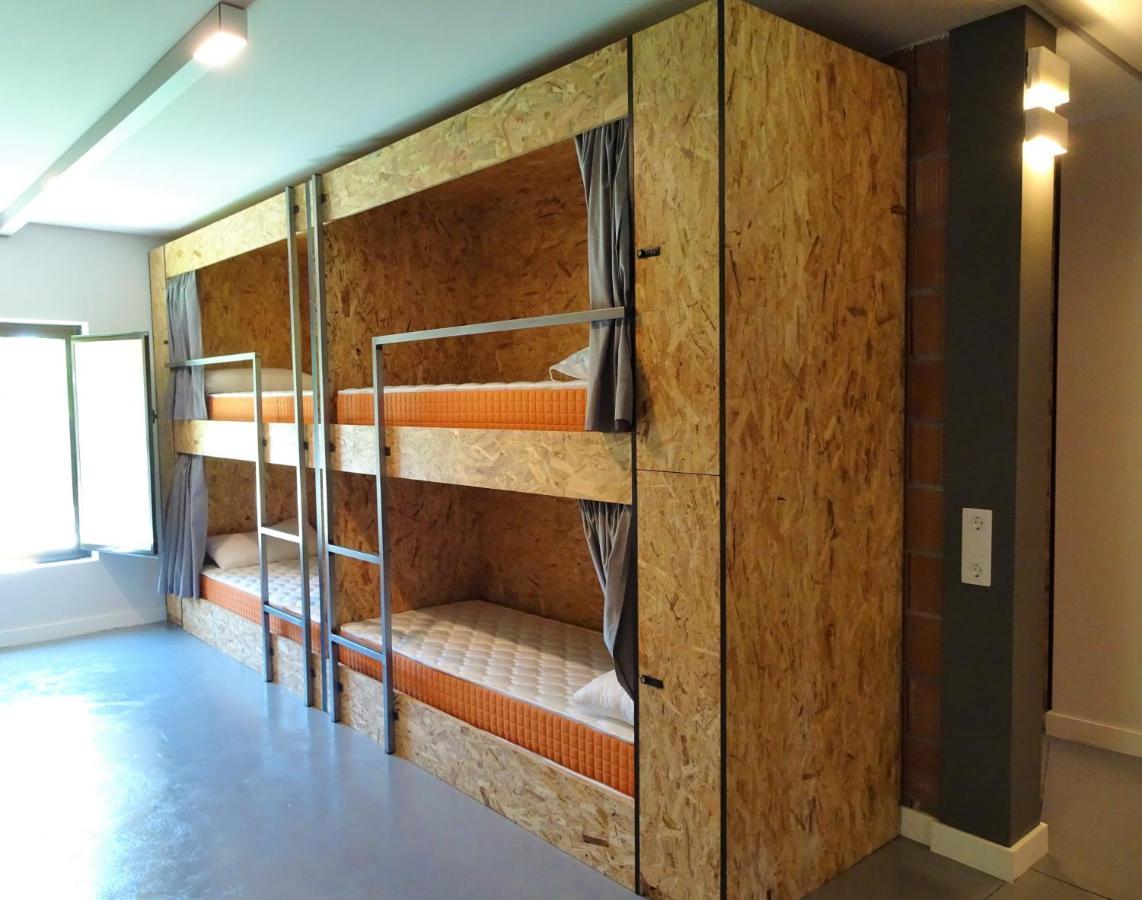 Albergue Santiago 15 Monforte Monforte De Lemos Ngoại thất bức ảnh