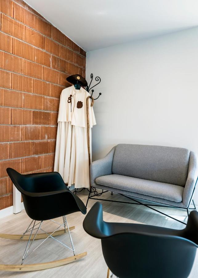 Albergue Santiago 15 Monforte Monforte De Lemos Ngoại thất bức ảnh